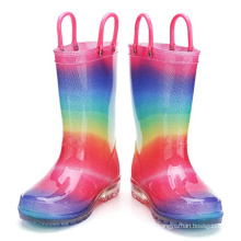 Nuevo material de PVC Material Girl Botas de lluvia de lluvia Implaz de agua con MEM